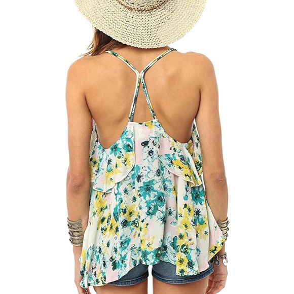 O'Neill Tops - O’Neill Iveta Floral Boho Spaguetti Strap Tank S